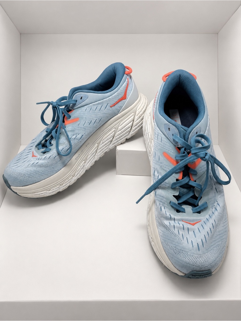 HOKA Gaviota 4 Wide Running Shoes – Women’s 10D Blue Coral